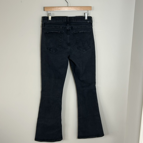 MOTHER The Weekender Jean Not Guilty Black Flare Leg Mid Rise Tuckernuck Sz 31 - Picture 7 of 16